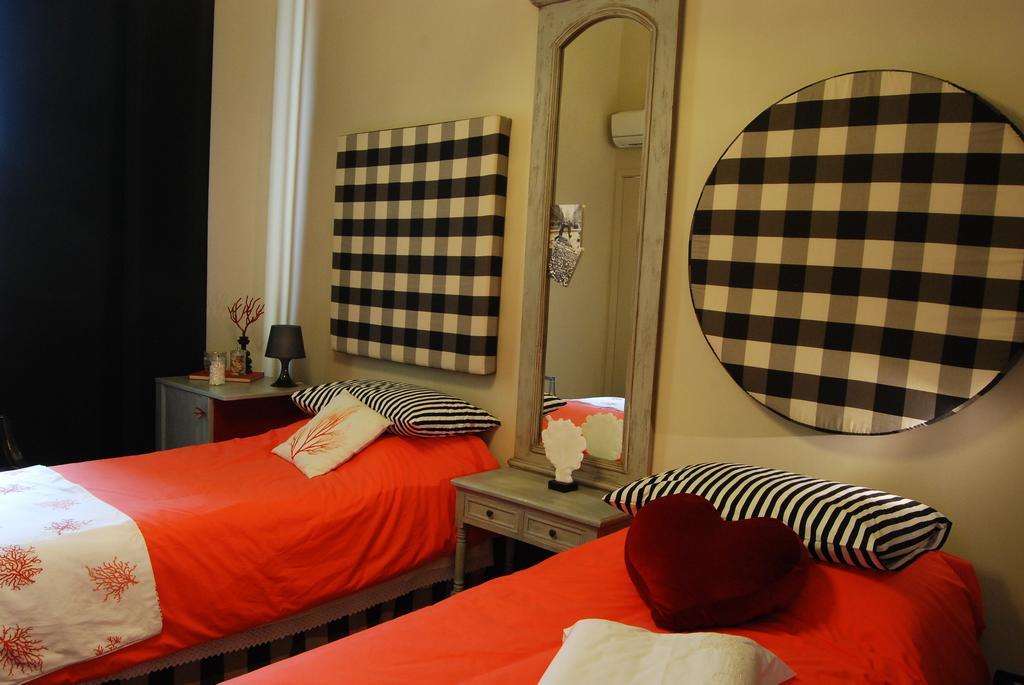 Kemmare Bed & Breakfast Riposto Phòng bức ảnh